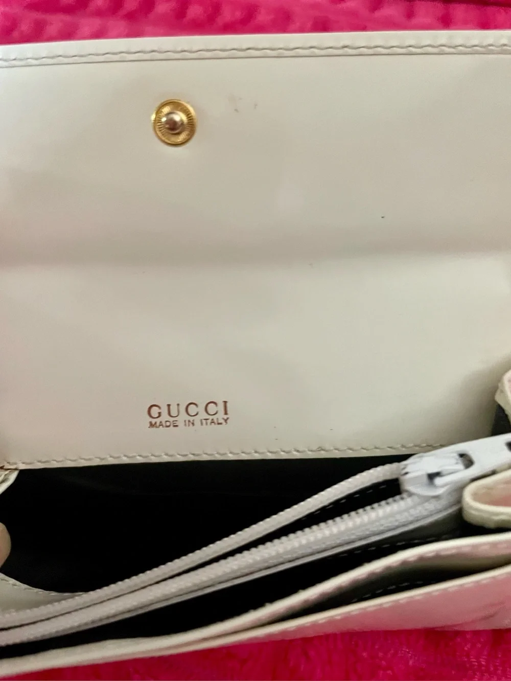 Gucci elegant white
